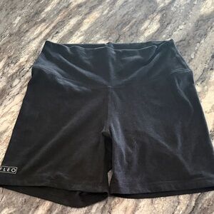 Fleo Women's Black Athletic Shorts